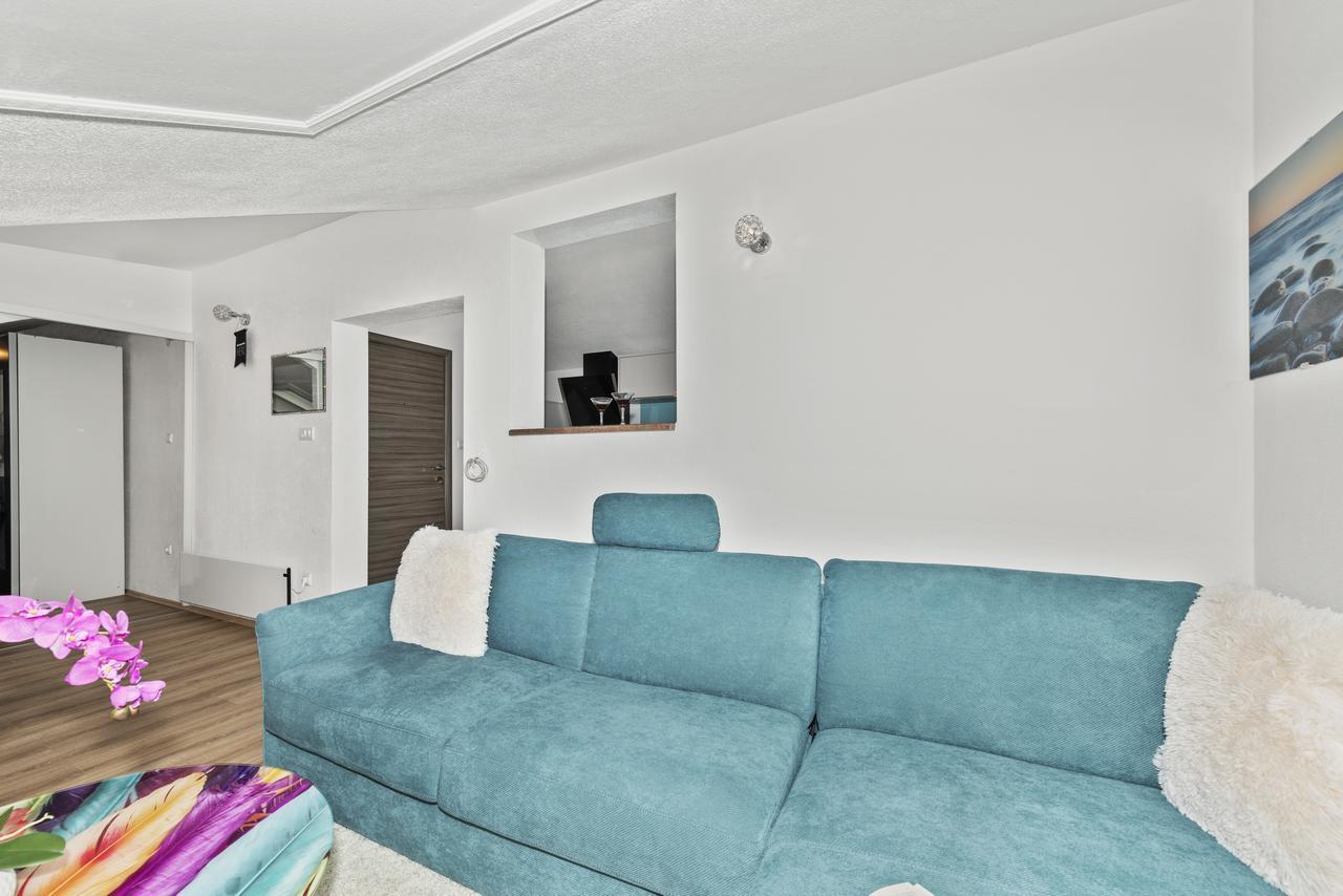 Apartment Nikola Trogir Exterior photo